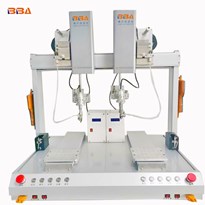 用高新科技全自動焊錫機器人解決用（yòng）工荒